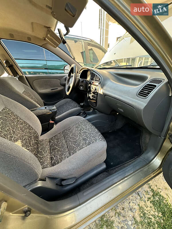 Седан Daewoo Lanos 2007 в Черновцах