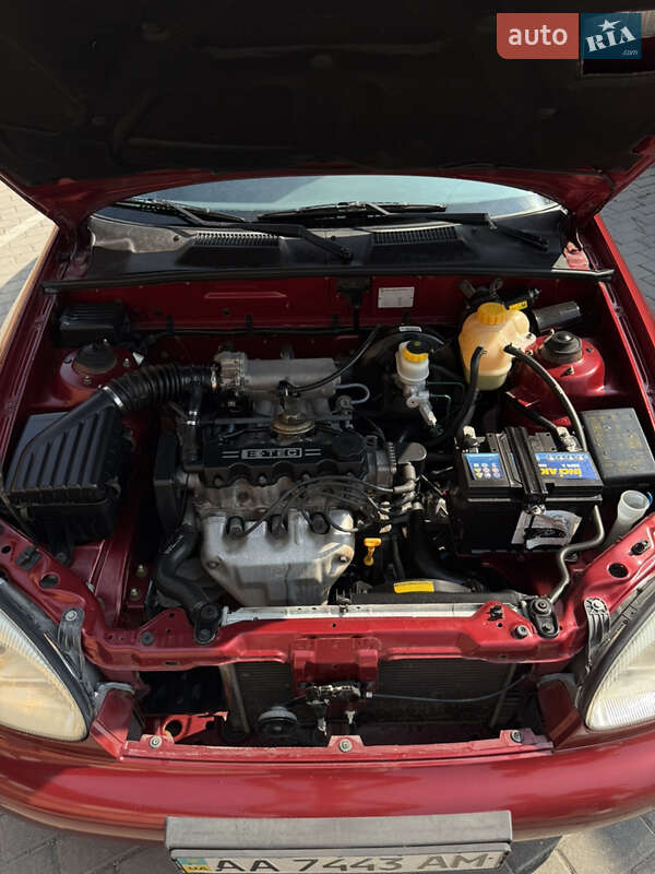 Седан Daewoo Lanos 2006 в Смеле