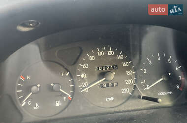 Седан Daewoo Lanos 2011 в 