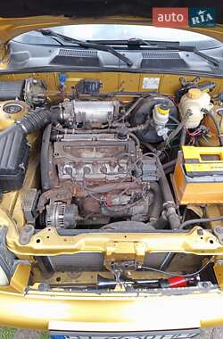 Седан Daewoo Lanos 2003 в Глобине