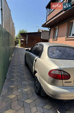 Седан Daewoo Lanos 2004 в 