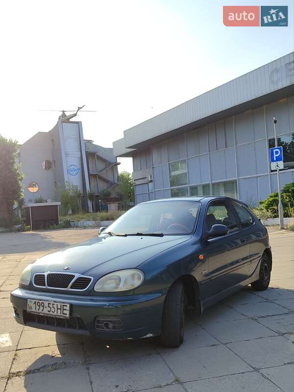 Хетчбек Daewoo Lanos 2001 в Запоріжжі