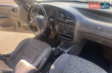 Седан Daewoo Lanos 2011 в 