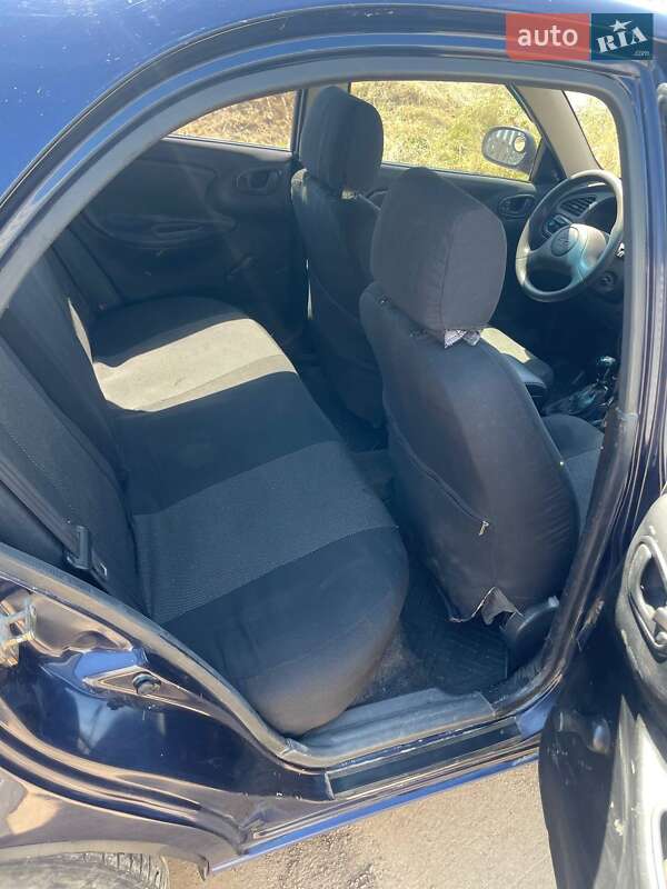 Хэтчбек Daewoo Lanos 2004 в Одессе