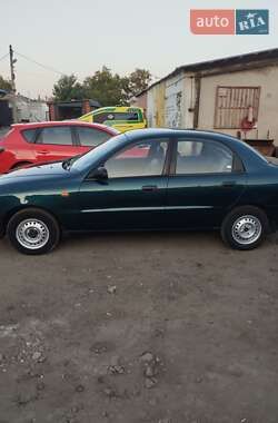 Седан Daewoo Lanos 1998 в Миколаєві