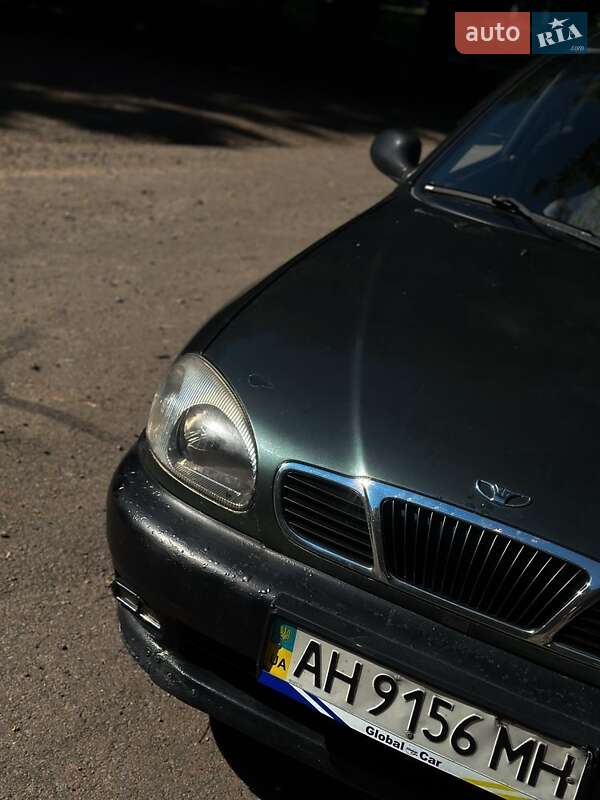 Седан Daewoo Lanos 1998 в Львове