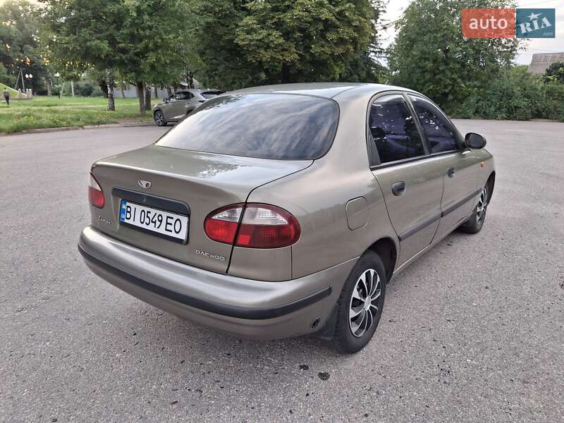 Седан Daewoo Lanos 2003 в Полтаве