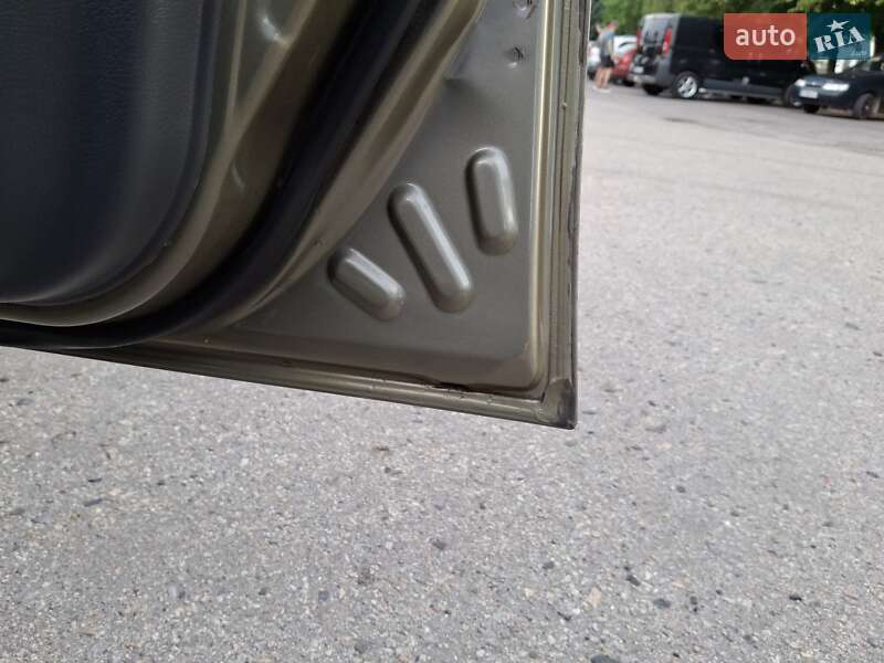 Седан Daewoo Lanos 2003 в Полтаве