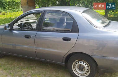 Седан Daewoo Lanos 2010 в 