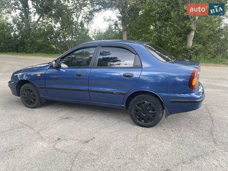 Седан Daewoo Lanos 2011 в Кременчуге
