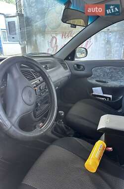 Седан Daewoo Lanos 1998 в 