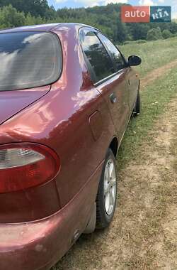 Седан Daewoo Lanos 2002 в 