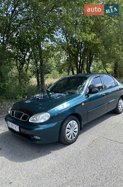 Седан Daewoo Lanos 2002 в Днепре