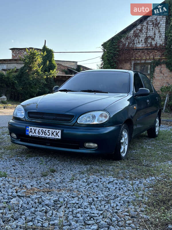 Daewoo Lanos 2001