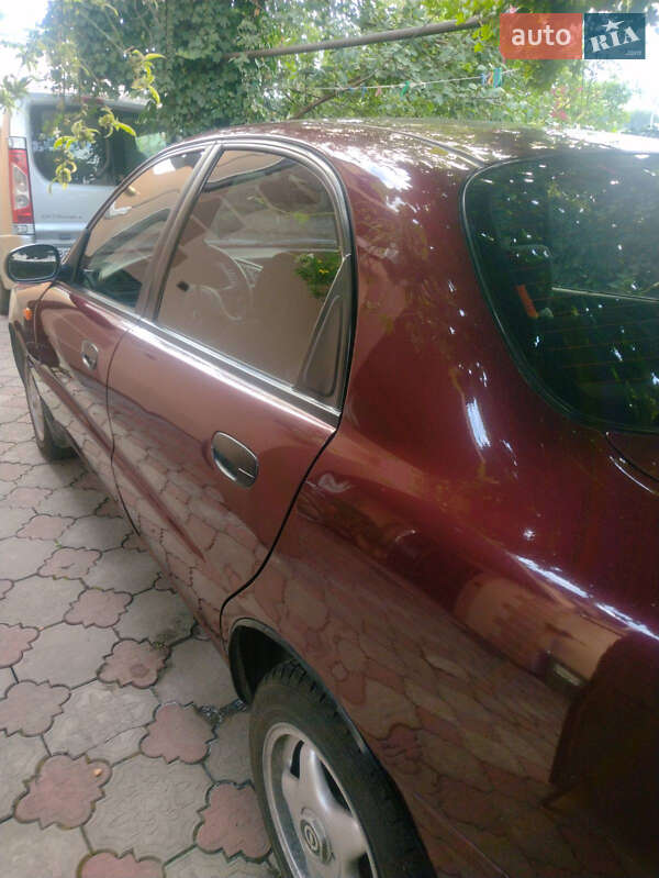 Седан Daewoo Lanos 2008 в Львове