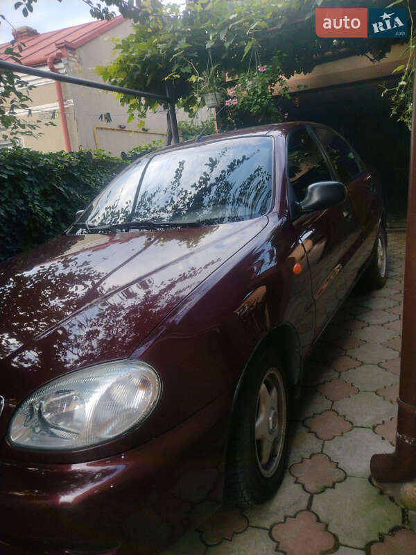 Седан Daewoo Lanos 2008 в Львове