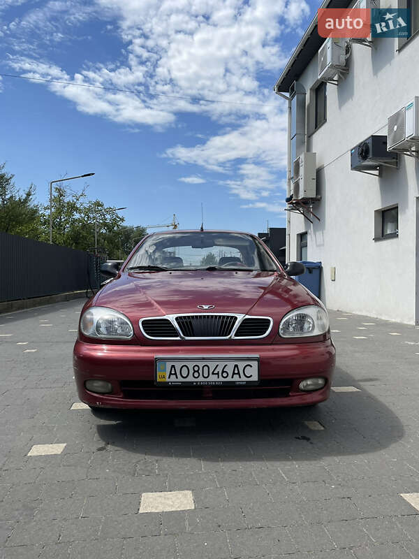 Седан Daewoo Lanos 2006 в Ужгороді