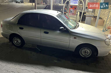 Седан Daewoo Lanos 2004 в 