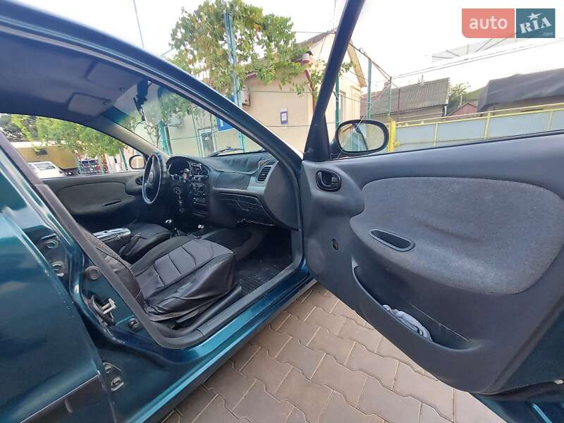Седан Daewoo Lanos 2007 в Рени