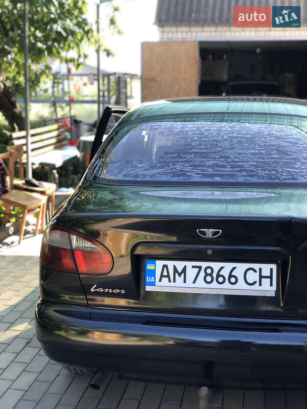 Седан Daewoo Lanos 2008 в Казатине