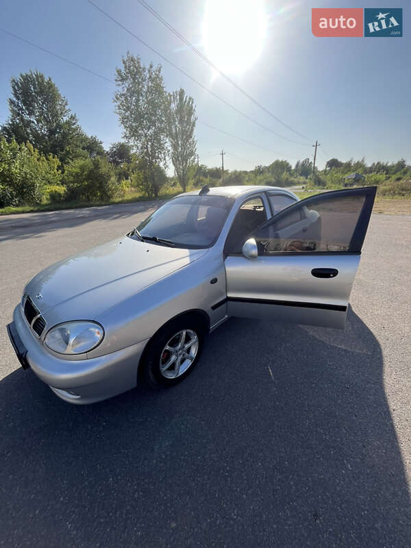 Седан Daewoo Lanos 2005 в Коростене