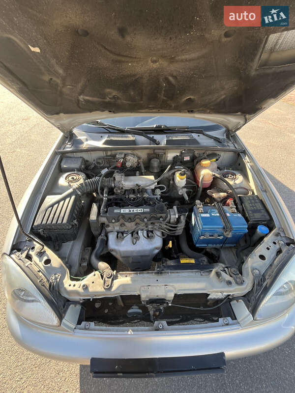 Седан Daewoo Lanos 2005 в Коростене
