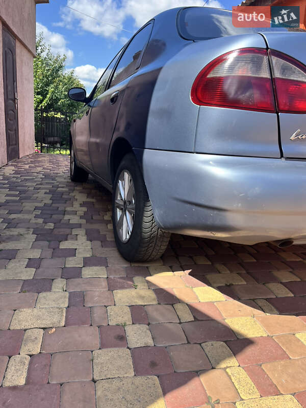 Седан Daewoo Lanos 2008 в Глухове