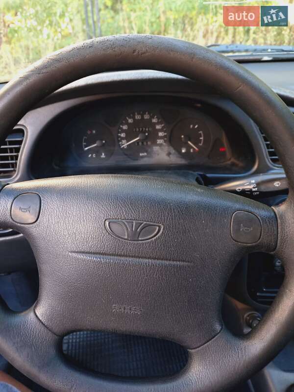 Седан Daewoo Lanos 2006 в Днепре