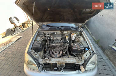 Седан Daewoo Lanos 2005 в Монастирищеві