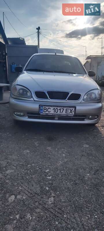Седан Daewoo Lanos 2004 в Дрогобыче
