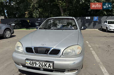 Седан Daewoo Lanos 2002 в Киеве
