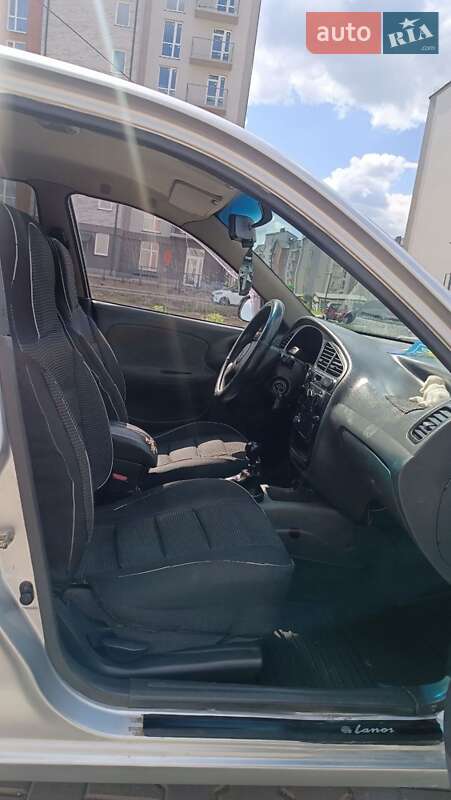 Седан Daewoo Lanos 2007 в Киеве