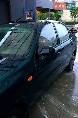 Седан Daewoo Lanos 2004 в 
