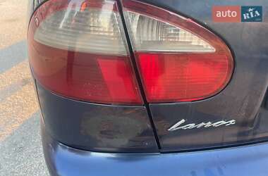 Седан Daewoo Lanos 2002 в 