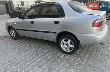 Седан Daewoo Lanos 2008 в 
