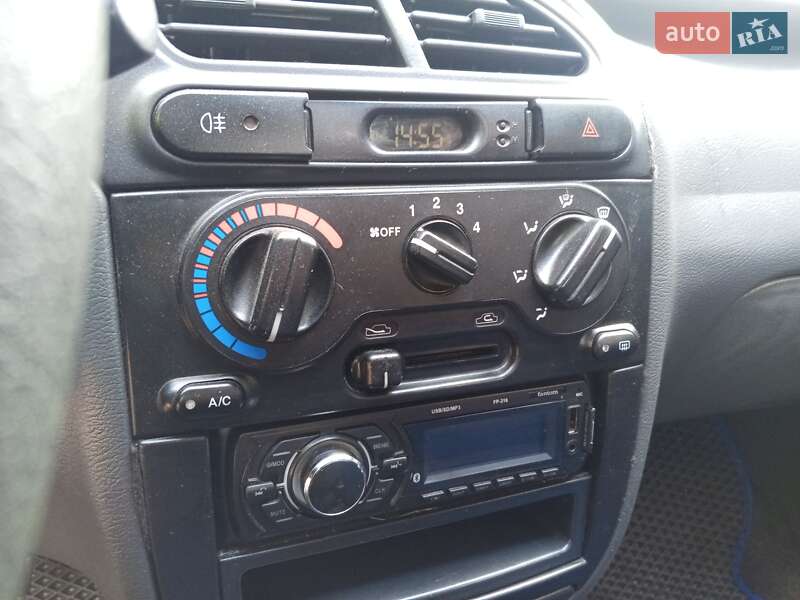 Седан Daewoo Lanos 2008 в Славутиче