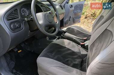 Седан Daewoo Lanos 2003 в 