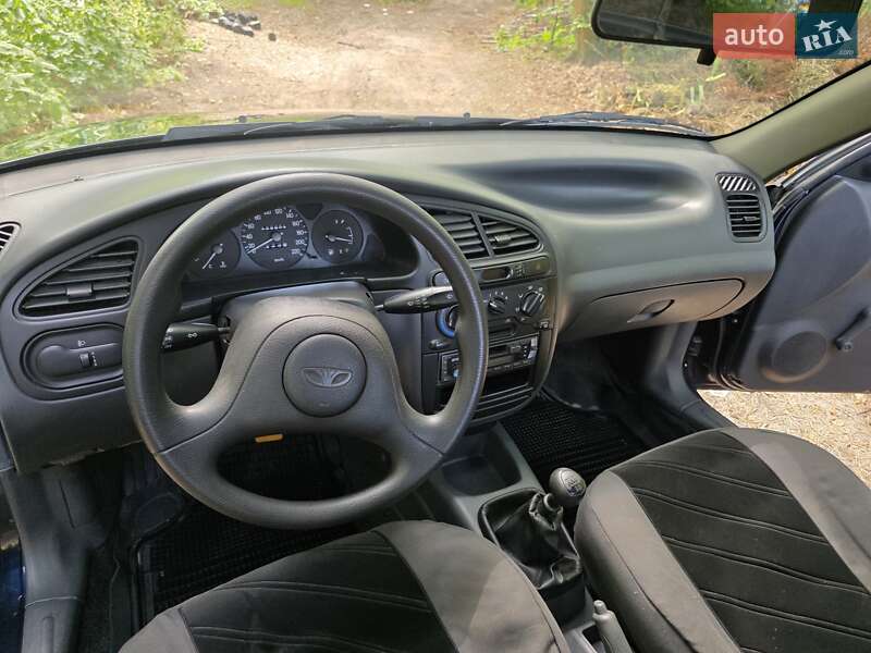 Седан Daewoo Lanos 2003 в Львове