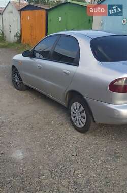 Седан Daewoo Lanos 2004 в 