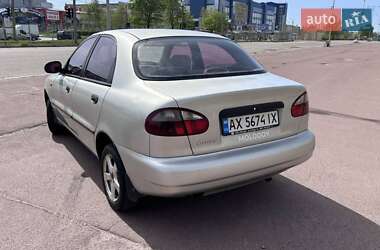 Седан Daewoo Lanos 2010 в 