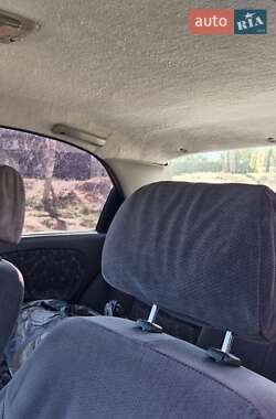 Седан Daewoo Lanos 2004 в 