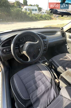 Седан Daewoo Lanos 2009 в 