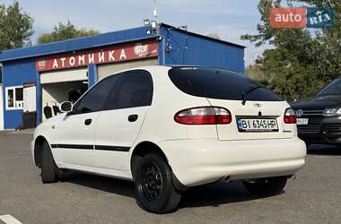 Хэтчбек Daewoo Lanos 2009 в 