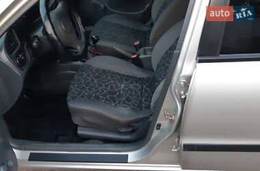 Седан Daewoo Lanos 2003 в Черкассах