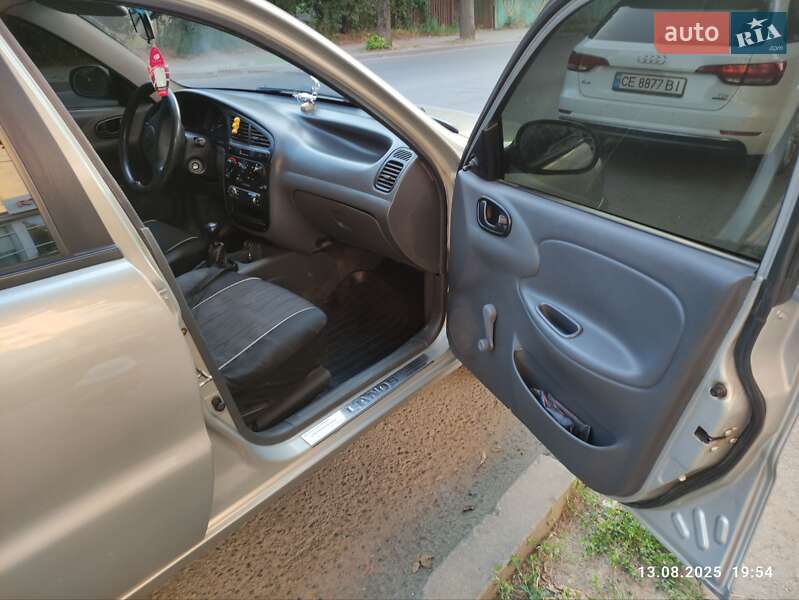 Седан Daewoo Lanos 2008 в Чернівцях
