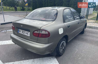 Седан Daewoo Lanos 2004 в 