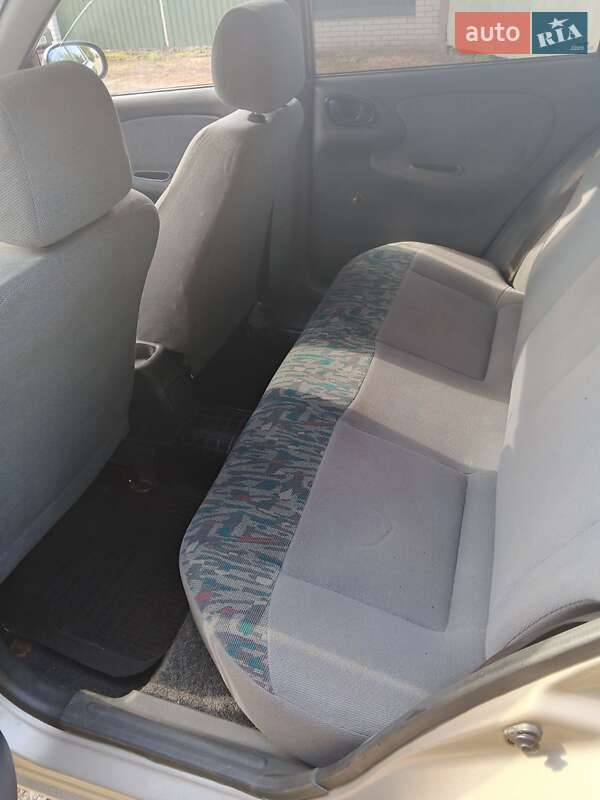 Седан Daewoo Lanos 2007 в Носовке