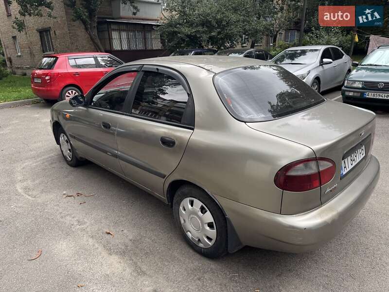 Седан Daewoo Lanos 2006 в Вишневом