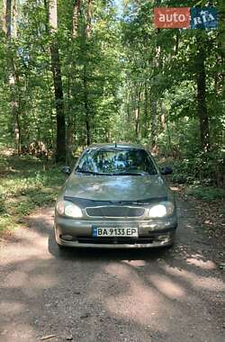 Седан Daewoo Lanos 2004 в Знаменке