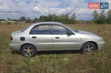 Седан Daewoo Lanos 2010 в 